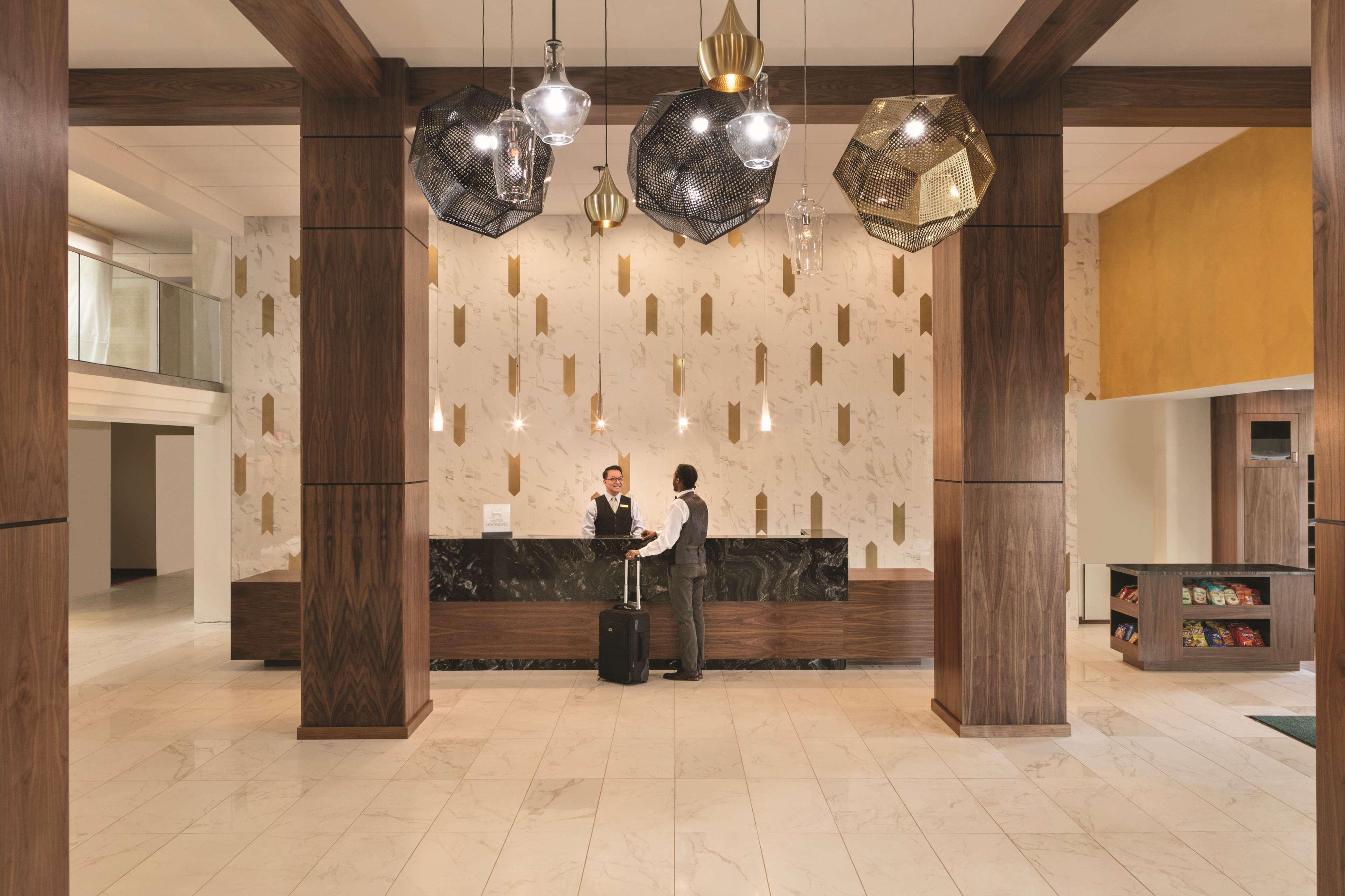 Embassy Suites By Hilton Richmond Dumbarton Exteriör bild